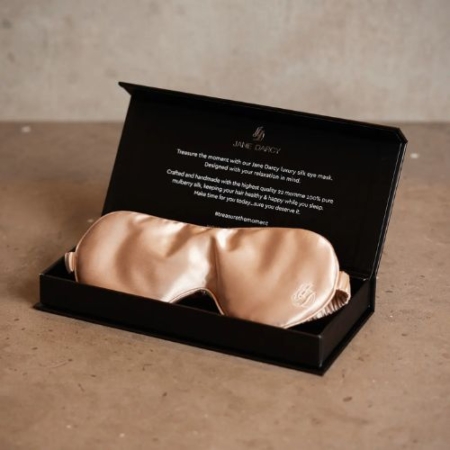 Silkkinen Unimaski – JANE DARCY Luxury Silk Eye Mask, Champagne